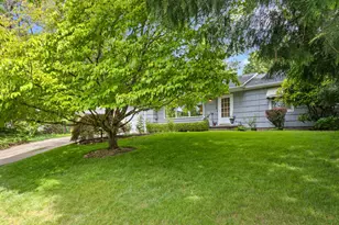 5025 SW Vermont St, Portland, OR 97219 - Photo 37