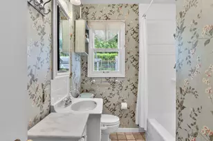 5025 SW Vermont St, Portland, OR 97219 - Photo 17