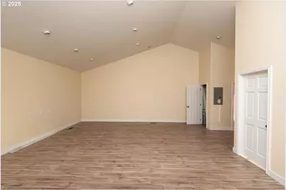 2405 Baseline St, Cornelius, OR 97113 - Photo 7