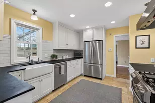 1845 NE Tillamook St, Portland, OR 97212 - Photo 9