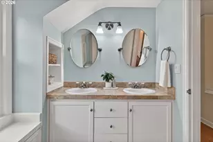 1845 NE Tillamook St, Portland, OR 97212 - Photo 25