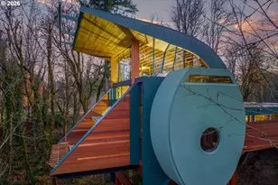 216 NW Royal Blvd, Portland, OR 97210 - Photo 9