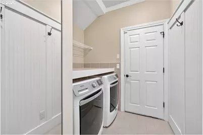 1640 NE Orenco Station Pkwy, Hillsboro, OR 97124 - Photo 33