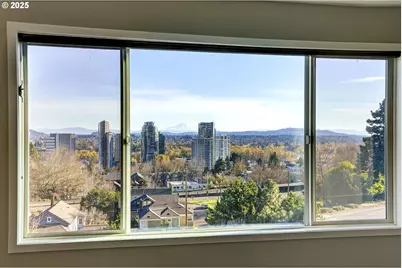 3515 SW Barbur Blvd #R-2, Portland, OR 97239 - Photo 9