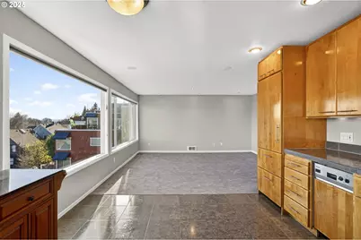 3515 SW Barbur Blvd #R-2, Portland, OR 97239 - Photo 17
