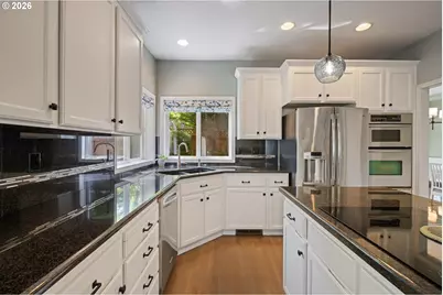 16750 SW Springwater Ln, Beaverton, OR 97006 - Photo 9
