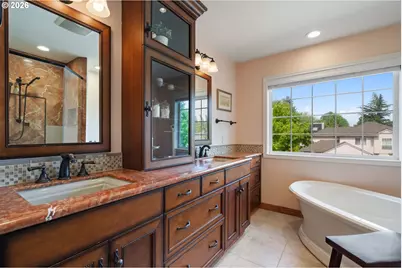 16750 SW Springwater Ln, Beaverton, OR 97006 - Photo 19