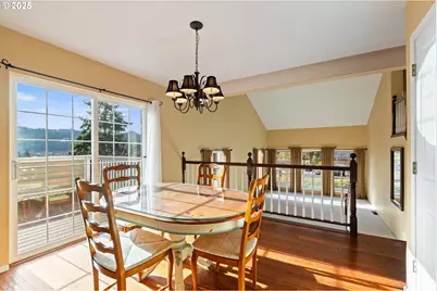 660 Jade St, Sutherlin, OR 97479 - Photo 7