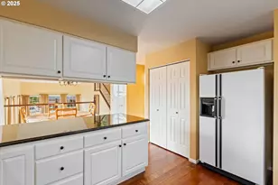 660 Jade St, Sutherlin, OR 97479 - Photo 17