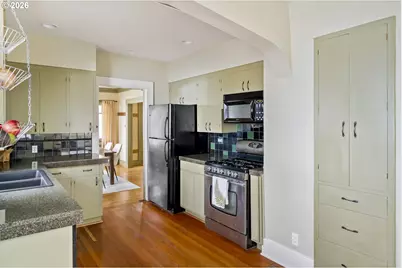 5765 N Williams Ave, Portland, OR 97217 - Photo 13