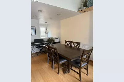 422 Stonewood Dr, Eugene, OR 97405 - Photo 3