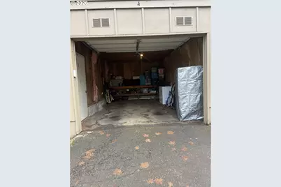 422 Stonewood Dr, Eugene, OR 97405 - Photo 19