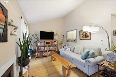 422 Stonewood Dr, Eugene, OR 97405 - Photo 11