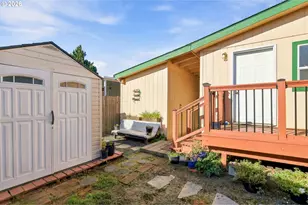 1000 S McKern Ct, Newberg, OR 97132 - Photo 31