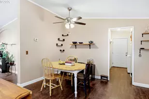 1000 S McKern Ct, Newberg, OR 97132 - Photo 9