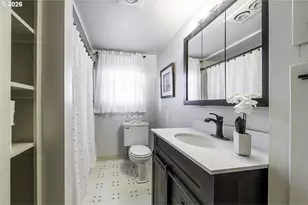 408 Oak Grove Rd, Medford, OR 97501 - Photo 19