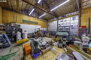 408 Oak Grove Rd, Medford, OR 97501 - Photo 39