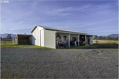 408 Oak Grove Rd, Medford, OR 97501 - Photo 33