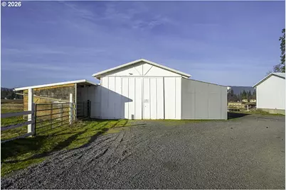 408 Oak Grove Rd, Medford, OR 97501 - Photo 31