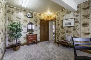 408 Oak Grove Rd, Medford, OR 97501 - Photo 17