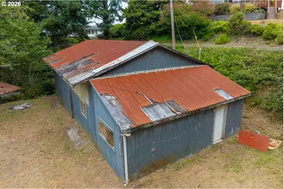 188 Sunset Dr, Reedsport, OR 97467 - Photo 5
