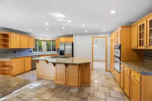 5385 SW 208th Ct, Beaverton, OR 97078 - Photo 9