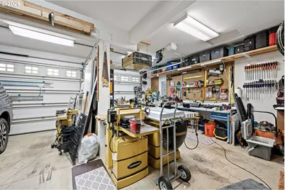 1401 Ranier Loop NW, Salem, OR 97304 - Photo 39