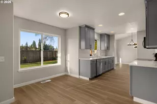 20831 SW Trails End Dr, Sherwood, OR 97140 - Photo 9