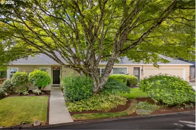 3125 SW Ridgewood Ave, Portland, OR 97225 - Photo 1