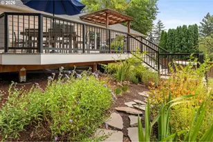 3125 SW Ridgewood Ave, Portland, OR 97225 - Photo 41