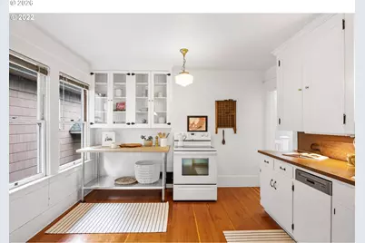 2106 SE Main St, Portland, OR 97214 - Photo 13
