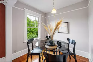 2106 SE Main St, Portland, OR 97214 - Photo 9