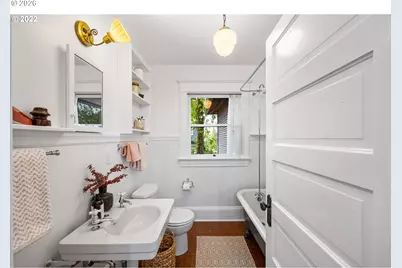 2106 SE Main St, Portland, OR 97214 - Photo 17
