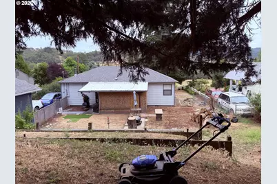 1038 N Myrtle Rd, Myrtle Creek, OR 97457 - Photo 25