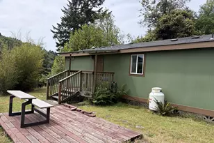 17021 Ferry Creek Heights Rd, Brookings, OR 97415 - Photo 17