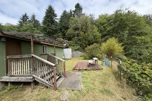 17021 Ferry Creek Heights Rd, Brookings, OR 97415 - Photo 3