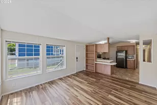 580 Shorepines Pl, Coos Bay, OR 97420 - Photo 7