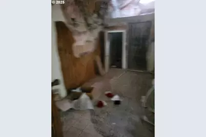 235 Bilger Creek Rd, Myrtle Creek, OR 97457 - Photo 11