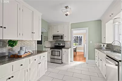 5641 SE 92nd Ave, Portland, OR 97266 - Photo 7