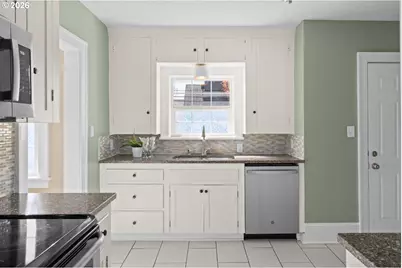 5641 SE 92nd Ave, Portland, OR 97266 - Photo 9