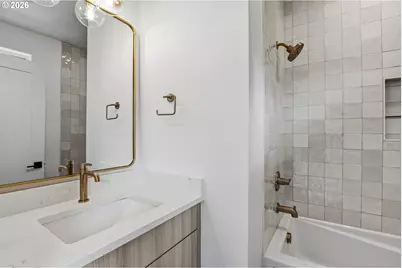 4062 SE Long St, Portland, OR 97202 - Photo 13