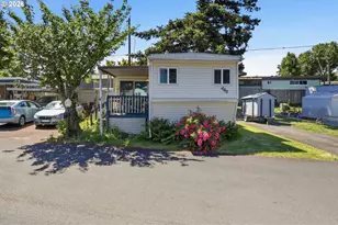16745 SE Division St, Portland, OR 97236 - Photo 13