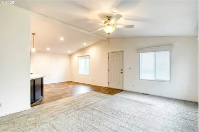 826 SE 10th St, Pendleton, OR 97801 - Photo 33