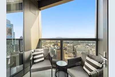 550 SW 10th Ave #2110, Portland, OR 97205 - Photo 21