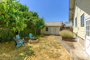 630 SE 1st St, McMinnville, OR 97128 - Photo 41