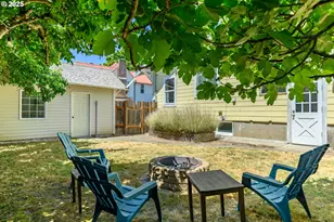 630 SE 1st St, McMinnville, OR 97128 - Photo 43