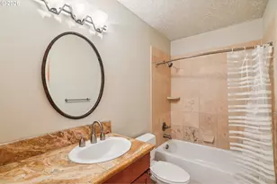 2190 NE 229th Ct, Fairview, OR 97024 - Photo 39