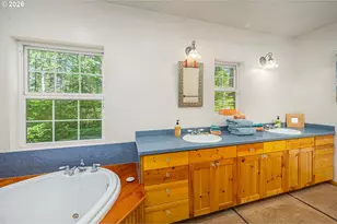 54703 Caddis Ln, McKenzie Bridge, OR 97413 - Photo 19