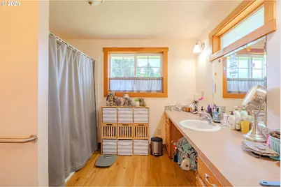 16500 NE 142nd Ave, Brush Prairie, WA 98606 - Photo 17