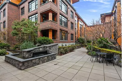 2335 NW Raleigh St #305, Portland, OR 97210 - Photo 25